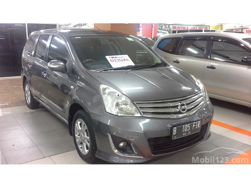 Jual Mobil Nissan Grand Livina 2013 Ultimate 1.5 di DKI 