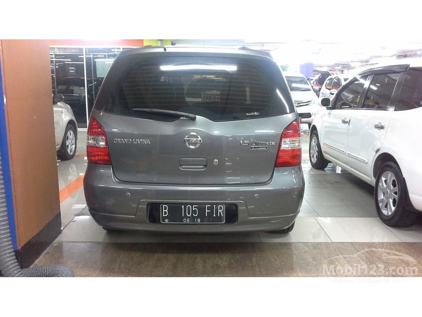  Foto  Nissan Grand  Livina  Ultimate Gambar  08