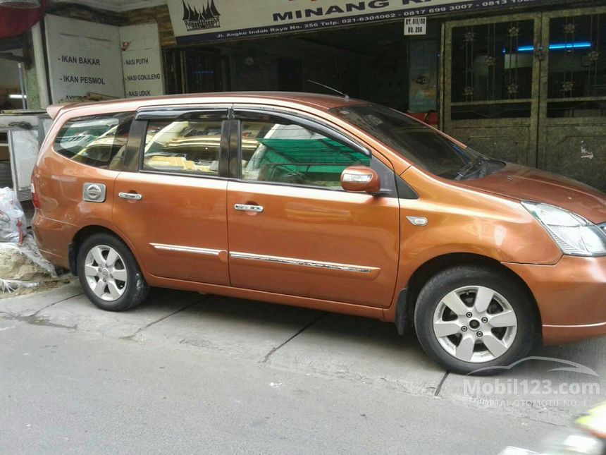 Jual Mobil Nissan Grand Livina 2007 Ultimate 1.8 di DKI 