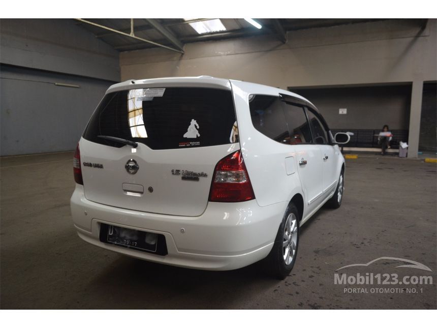 Jual Nissan Grand Livina 1.5 Automatic, Varian Ultimate 2012 BISA NEGO