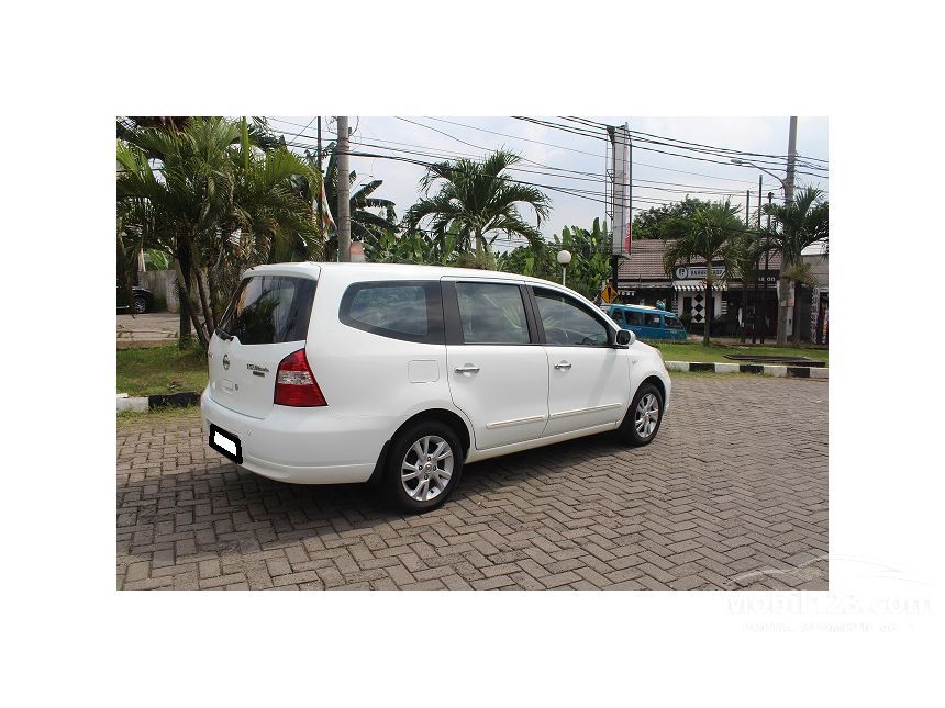  Foto  Mobil  Livina Matic Gambar  08