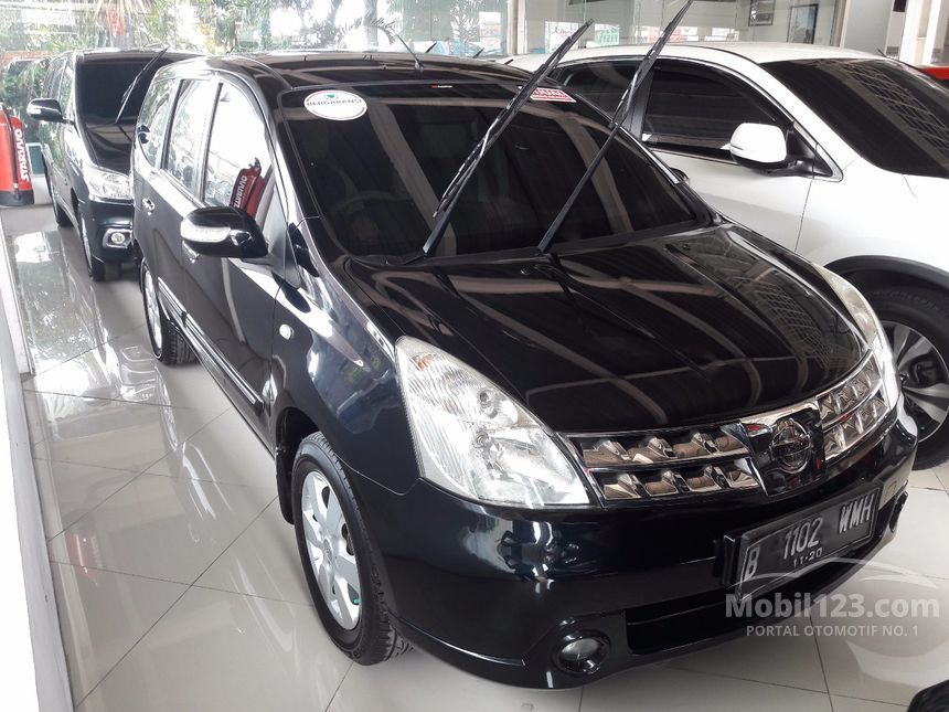 Nissan Grand Livina 2010 XV 1 5 di Banten Automatic MPV 