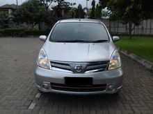 Nissan Grand Livina XV MT 2012 Abu Abu Metalik