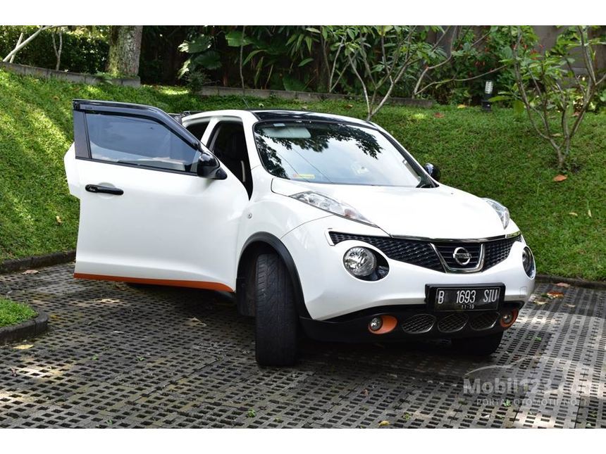 Jual Mobil Nissan Juke 2014 RX 1.5 Automatic SUV Putih Rp 