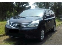 2013 Nissan Livina SV MT Kilometer rendah mulus Bandung