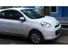 2011 Nissan March 1.2 1.2L Hatchback pajak panjang siap pakai