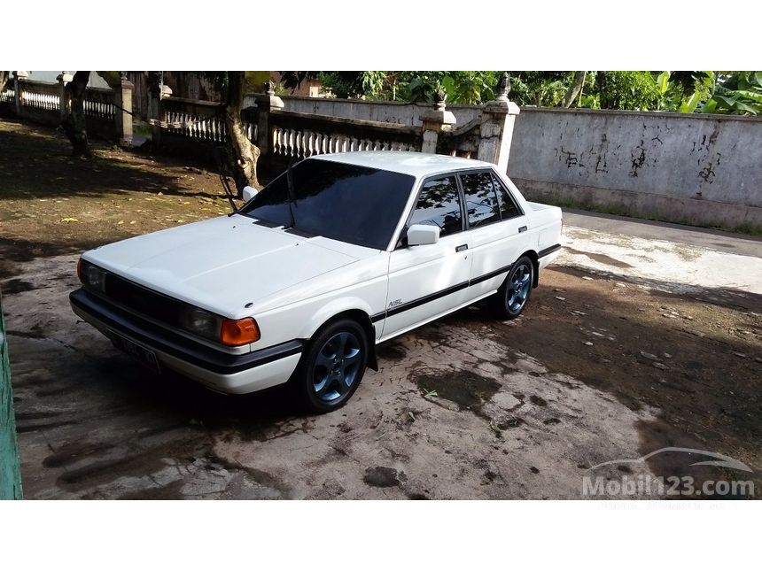 Jual Mobil  Nissan  Sentra 1990  1 6 di Jawa Tengah Manual 