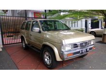 2002 Nissan Terrano 2.4 Spirit TANGAN PERTAMA
