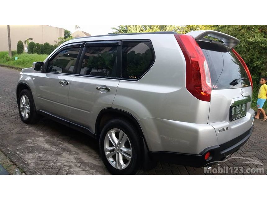 Jual Mobil Nissan X-Trail 2012 ST 2.5 di DKI Jakarta 