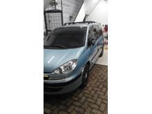 Jual Peugeot 807 Tahun 2003, Luxuries Van Car
