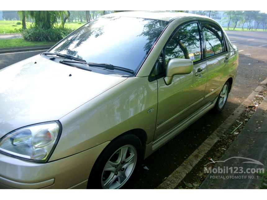  Suzuki  Baleno 2006 1 5 di Jawa Barat Automatic Sedan  Emas 