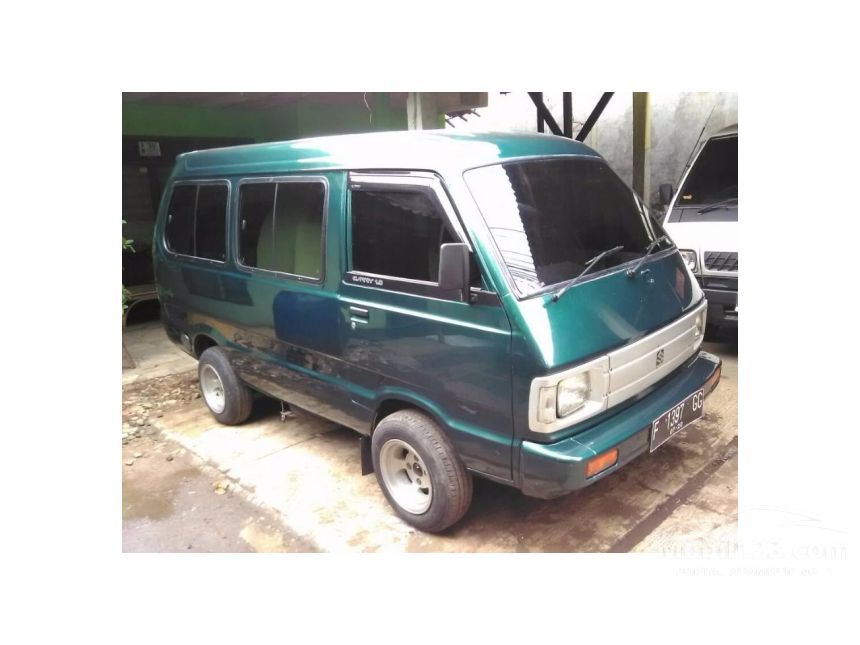 Jual Mobil  Suzuki  Carry  2004 Personal Van  1 0 di Jawa 