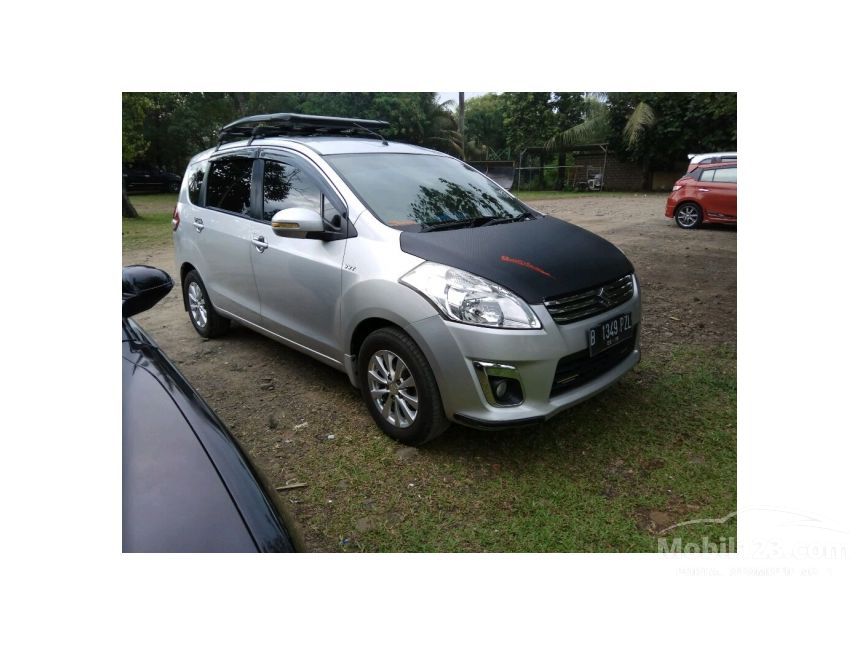 Suzuki Ertiga 2013 GL 1.4 di Jawa Barat Manual MPV Silver 