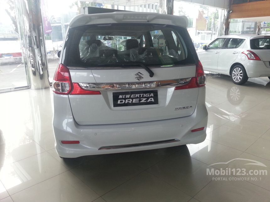 Jual Mobil Suzuki Ertiga 2017 GX 1.4 di Sumatera Utara 