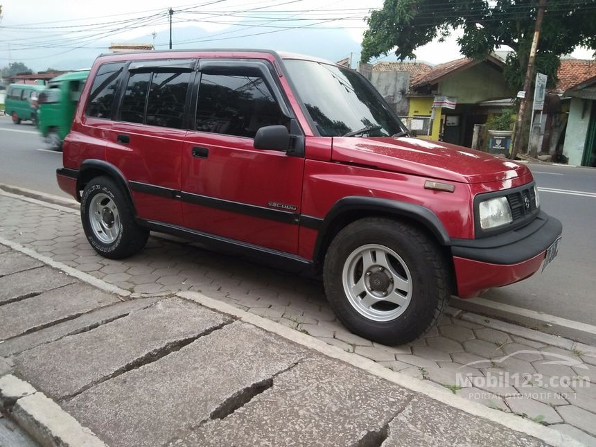 Jual Mobil Suzuki Escudo 1997 JLX 1.6 di Jawa Barat Manual 