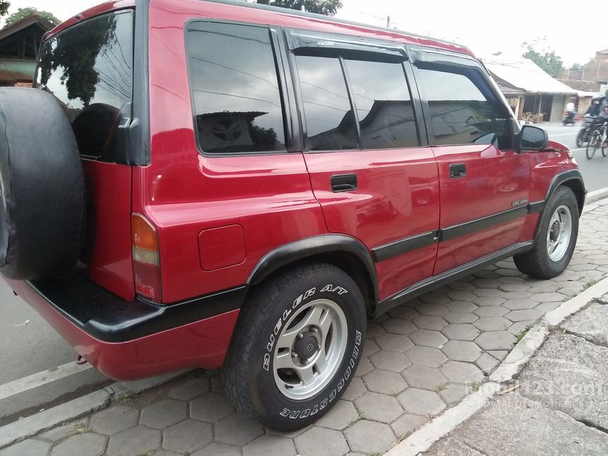 Jual Mobil Suzuki Escudo 1997 JLX 1.6 di Jawa Barat Manual 