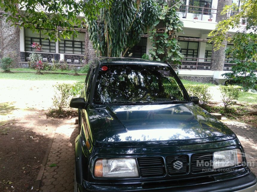 Jual Mobil Suzuki Escudo 1997 JLX 1.6 di Jawa Barat Manual 