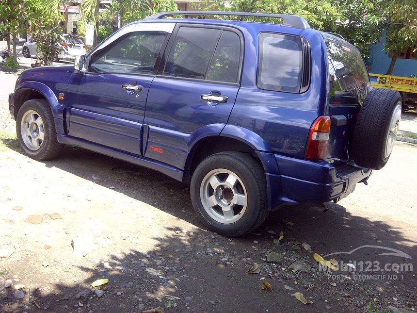 Suzuki Escudo 2001 2.0 di Jawa Timur Automatic SUV Biru Rp Suzuki Escudo 2001 2.0 di Jawa Timur Automatic SUV Biru Rp