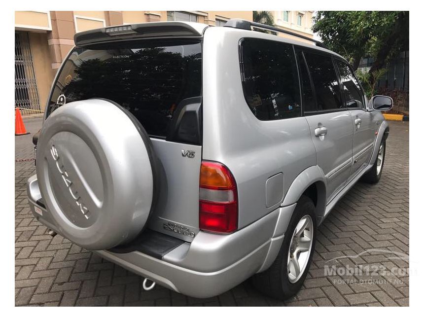 Jual Mobil Suzuki Grand Escudo 2003 V6 Automatic 2.5 di 