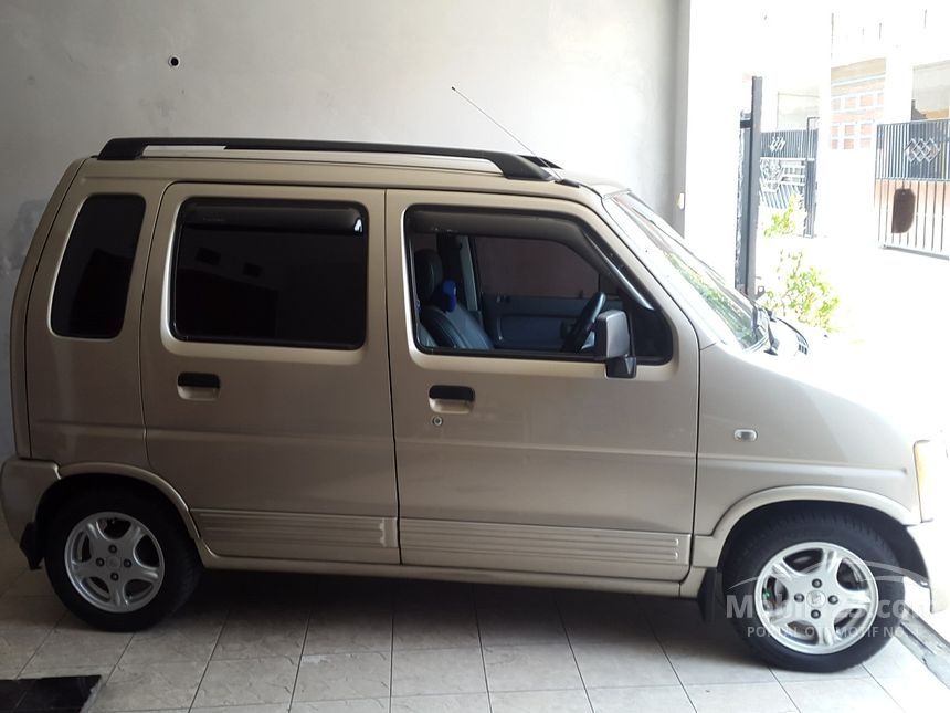 Suzuki Karimun 2003 GX 1.0 di Jawa Timur Manual Hatchback 