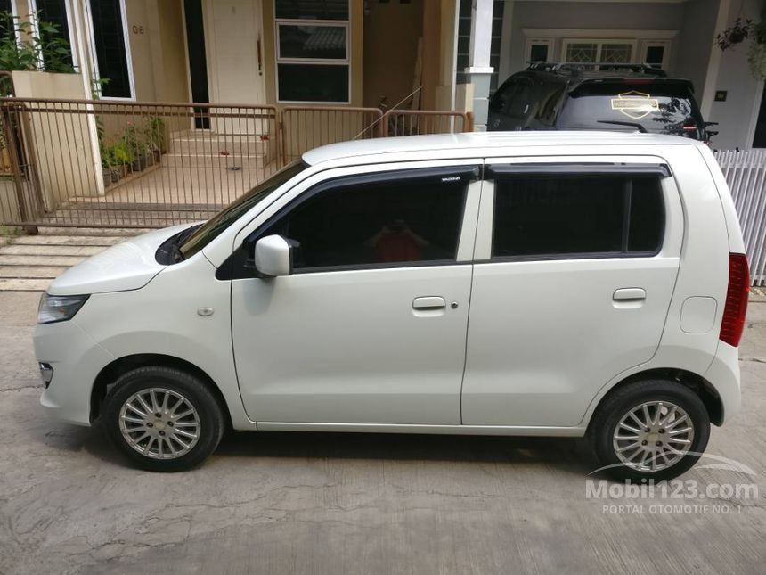  Foto  Mobil  Karimun  Dan Harga Rommy Car