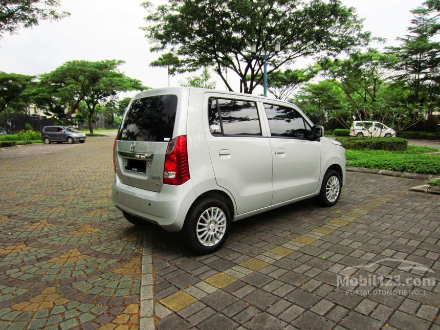 Jual Mobil Suzuki Karimun Wagon R 2015 GS Wagon R 1.0 di 