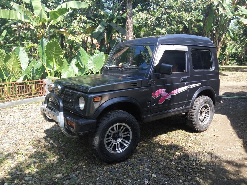 Jual Mobil Suzuki Katana 2000 GX 1.0 di Jawa Tengah Manual Jual Mobil Suzuki Katana 2000 GX 1.0 di Jawa Tengah Manual