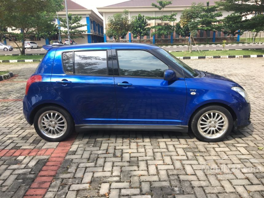 Suzuki Swift 2007 GT 1.5 di Banten Automatic Hatchback Suzuki Swift 2007 GT 1.5 di Banten Automatic Hatchback