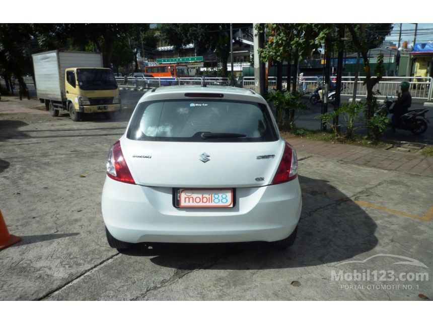 Jual Mobil Suzuki Swift 2013 GX 1.4 di DKI Jakarta 