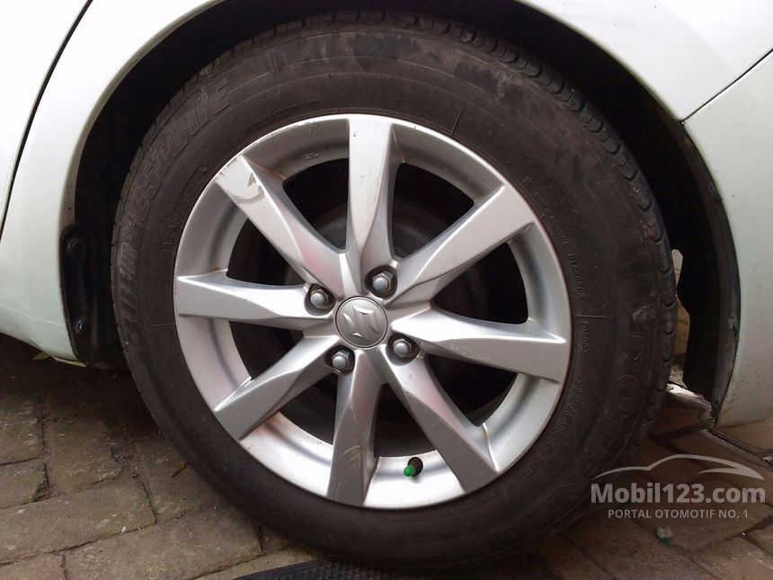Jual Mobil Suzuki Swift 2009 ST 1.5 di Jawa Timur ... Jual Mobil Suzuki Swift 2009 ST 1.5 di Jawa Timur ...