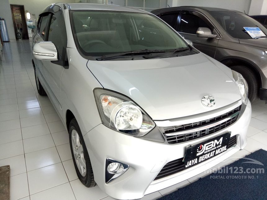 agya ringan kredit Timur 2014 di 1.0 Jawa Agya Jual Toyota Manual G Mobil