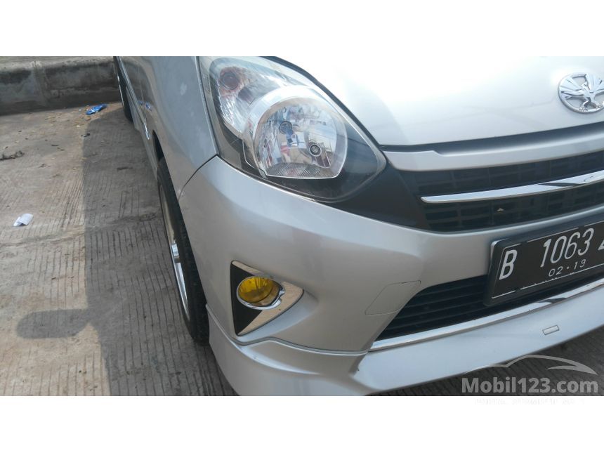 Jual Mobil  Toyota Agya  2014 TRD  Sportivo 1 0 di Jawa Barat 