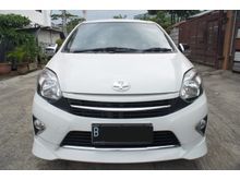 2014 Toyota Agya TRD Sportivo PUTIH Matic ( KM RENDAH )