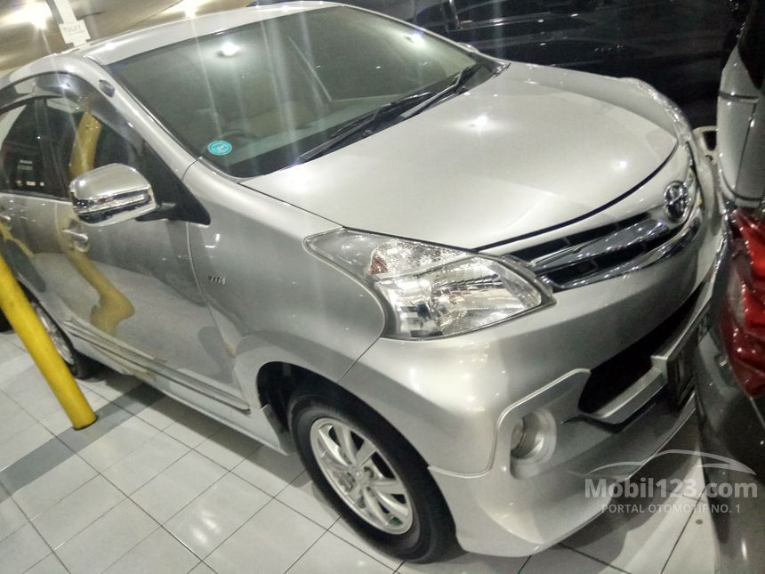 Jual Mobil Toyota Avanza 2015 G Luxury 1.3 di Jawa Timur 