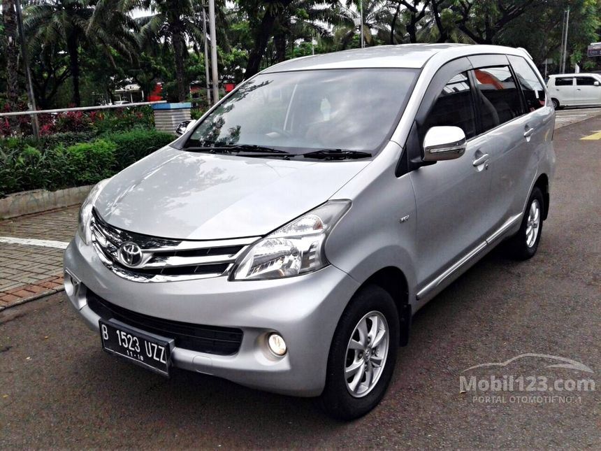 Jual Mobil  Toyota Avanza  2013  G  1 3 di Jawa Barat Manual 