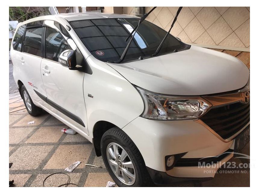 Jual Mobil  Toyota Avanza  2019 G 1 3 di Jawa  Timur  Manual 