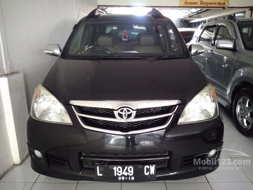 Toyota Avanza  2009  G  1 3 di Jawa Timur Manual MPV Hitam Rp 