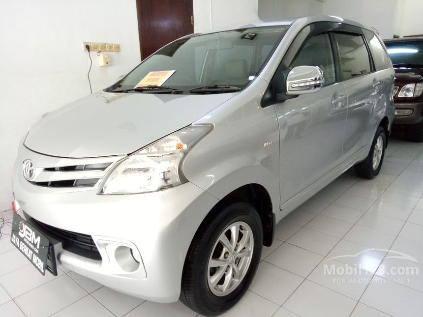 Jual Mobil  Toyota Avanza  2013  G  1 3 di Jawa Timur Manual 