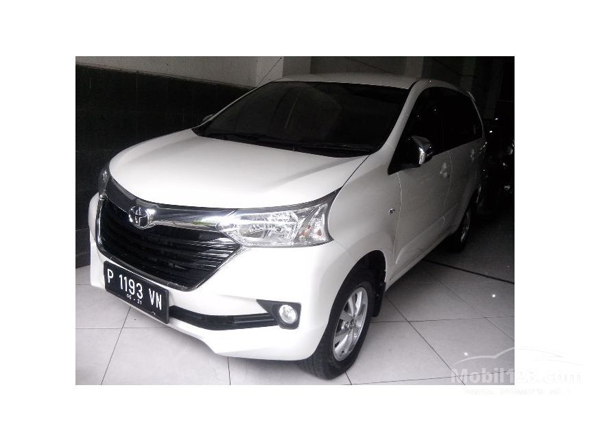 Toyota Avanza 2016 G 1.3 di Jawa Timur Manual MPV Putih Rp 