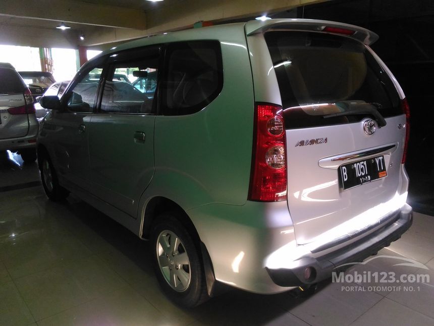 download manual book toyota avanza