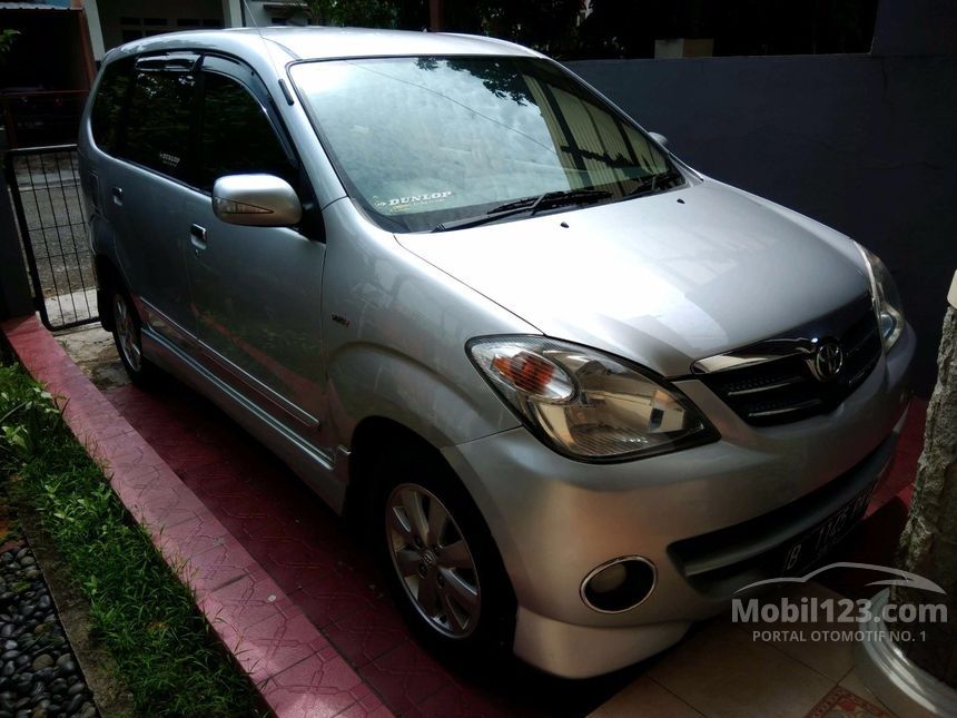 Jual Mobil Toyota Avanza 2011 S 1.5 di DKI Jakarta 