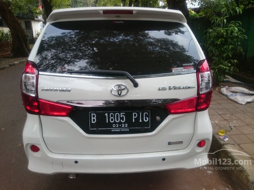 Jual Mobil  Toyota Avanza  2019  Veloz  1 5 di DKI Jakarta 