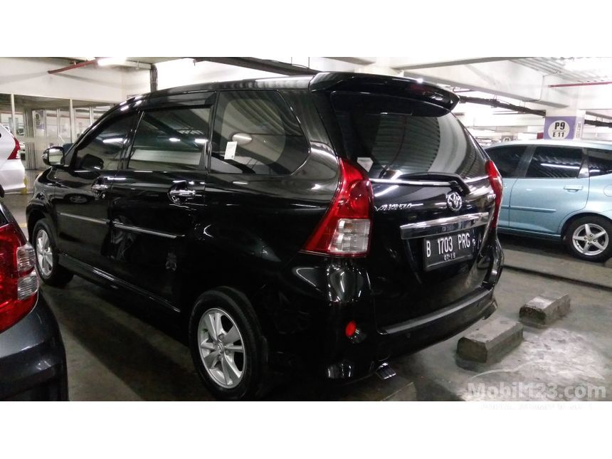 Jual Mobil  Toyota Avanza  2014  Veloz  1 5 di DKI Jakarta 