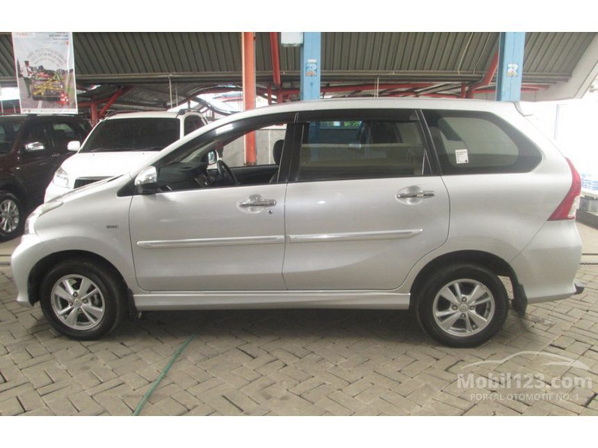 Jual Mobil Toyota Avanza 2012 Veloz 1.5 di DKI Jakarta 