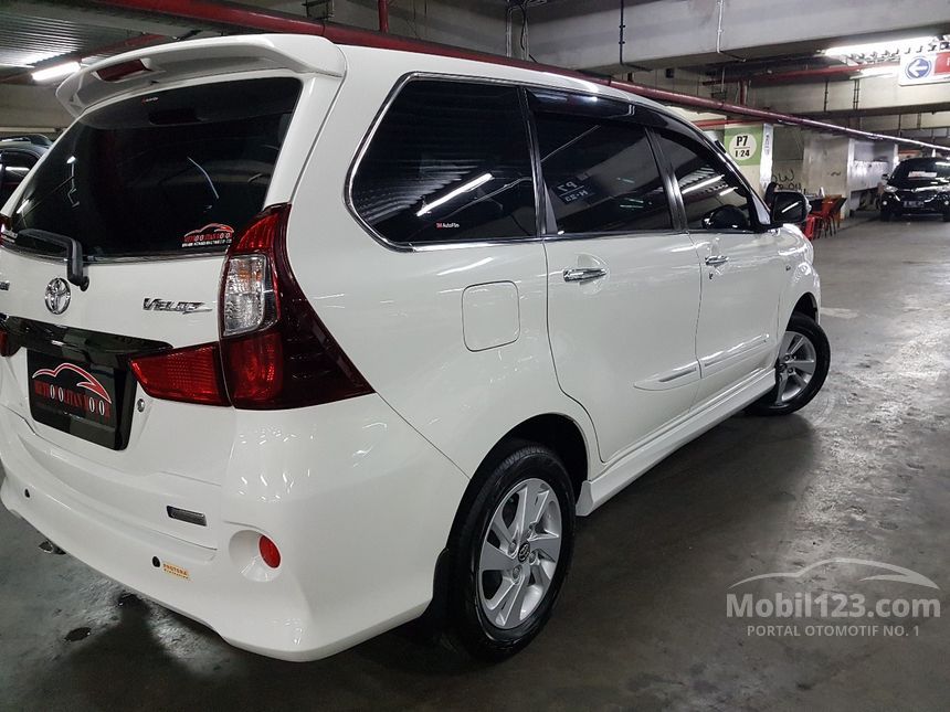 Jual Mobil Toyota Avanza 2015 Veloz 1.3 di DKI Jakarta 