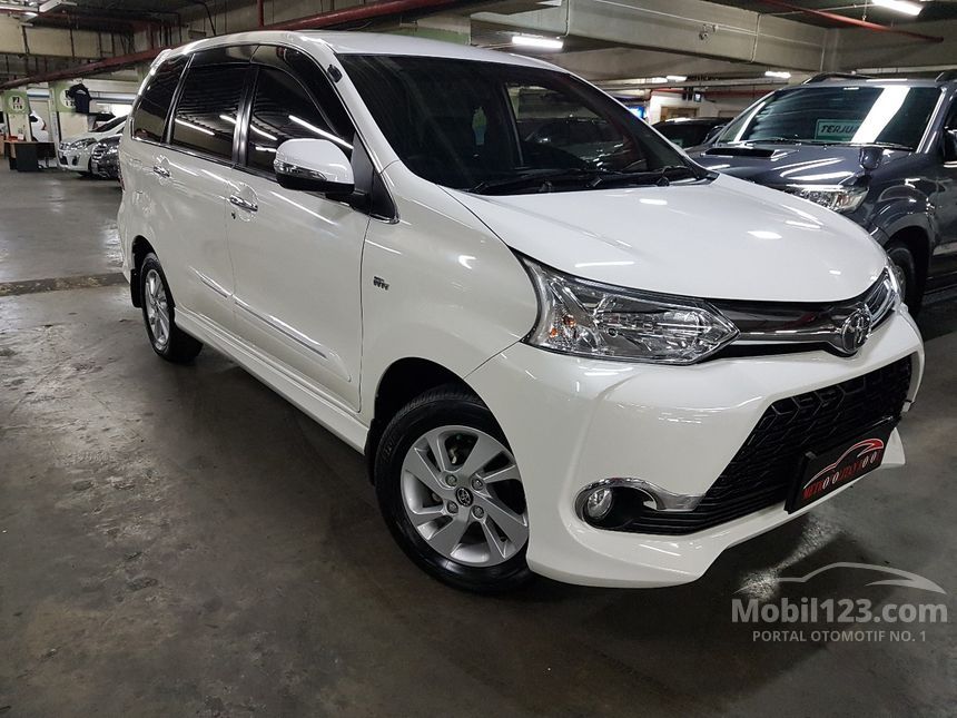 Jual Mobil Toyota Avanza 2015 Veloz 1.3 di DKI Jakarta 