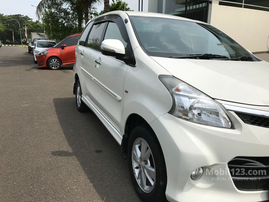 Jual Mobil  Toyota Avanza  2014  Veloz  1 5 di DKI Jakarta 