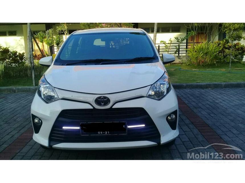 Jual Mobil Toyota Calya 2019  B40 1 2 di Jawa Timur Manual 