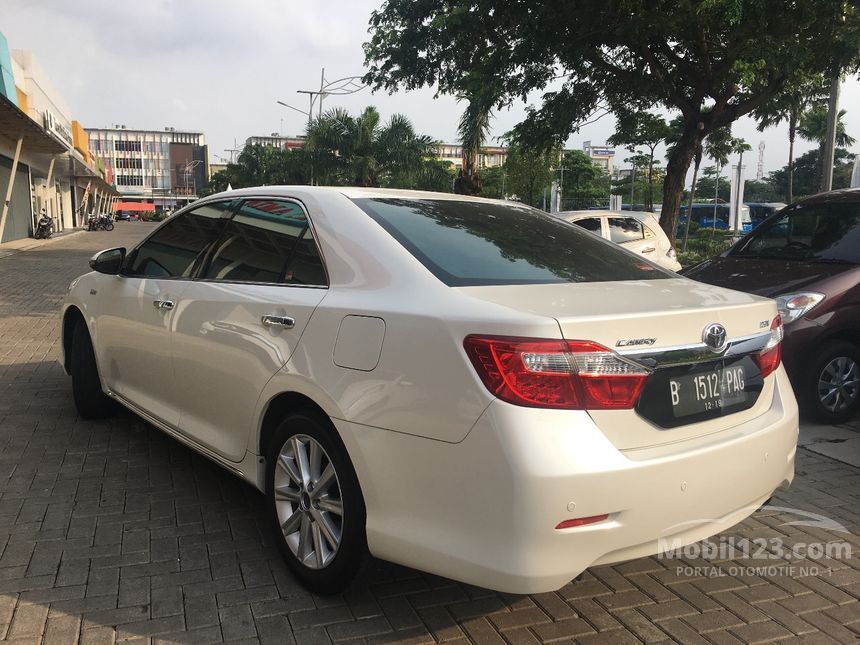 Jual Mobil Toyota Camry 2014 V 2.5 di Jawa Barat Automatic 