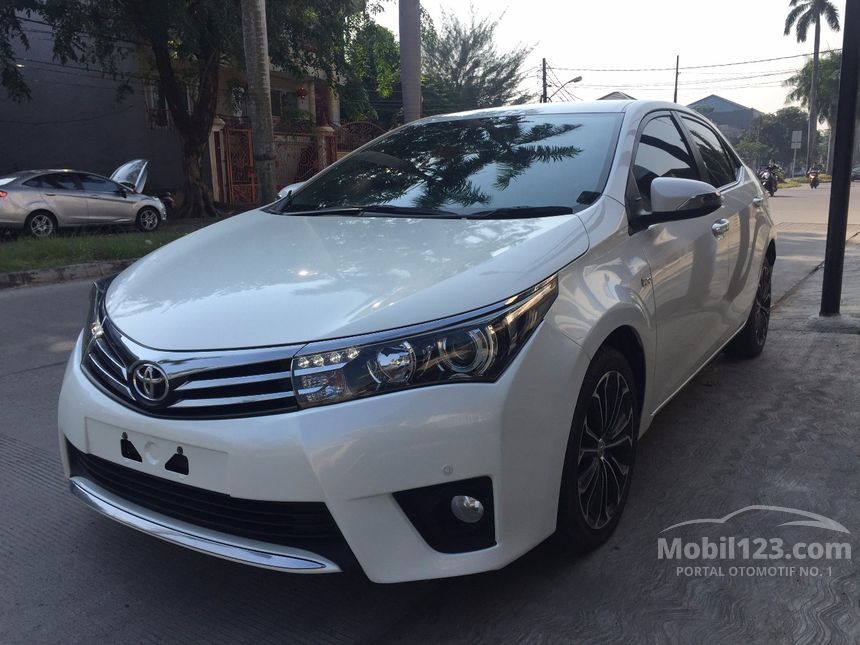 Jual Mobil  Toyota Corolla Altis  2014 V 1 8 di DKI Jakarta 